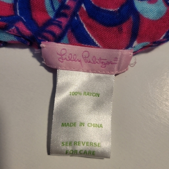 Lilly pulitzer Riley Infinity Scarf. - Picture 4 of 11